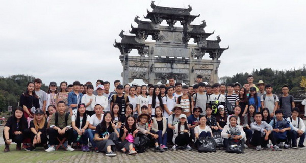 2015级环境设计专业《建筑写生》专业课程课业展5.jpg 2015级环境设计专业《建筑写生》专业课程课业展5.jpg